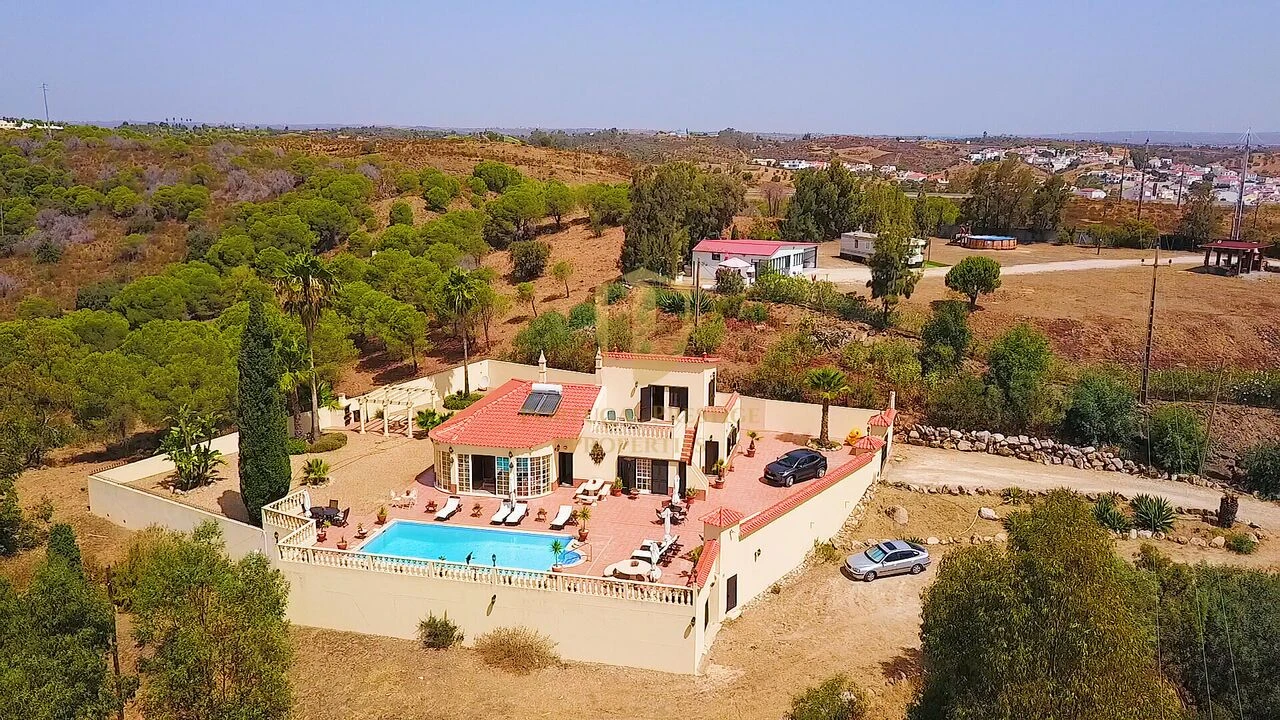 Moradia T3 para Venda em Castro Marim Foto 52