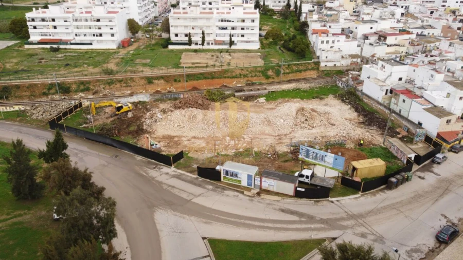 Apartamento T3 para Venda em Olhão Foto 16