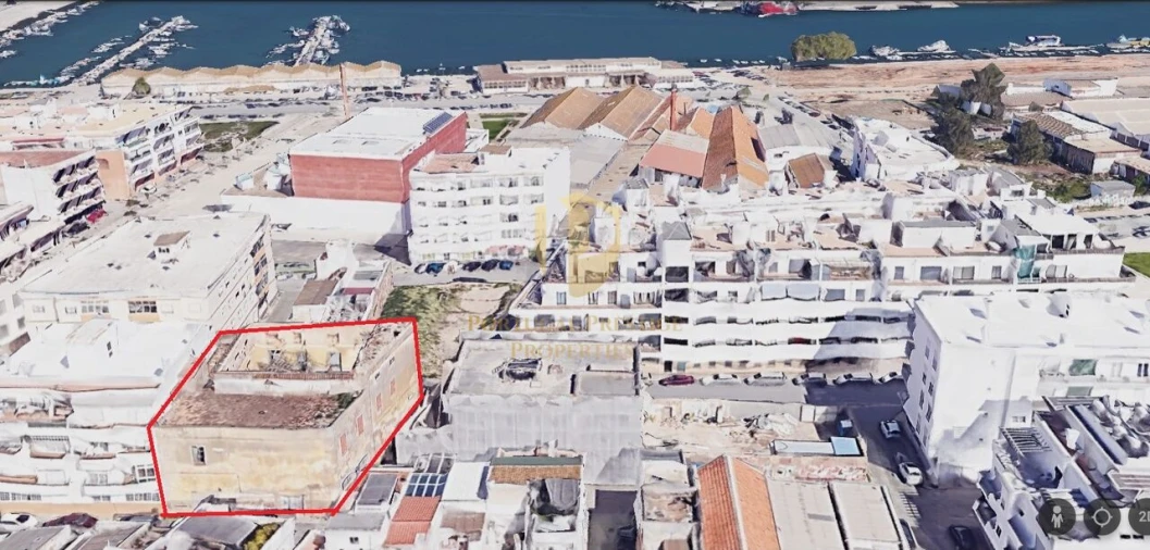 Terreno para Venda em Olhão