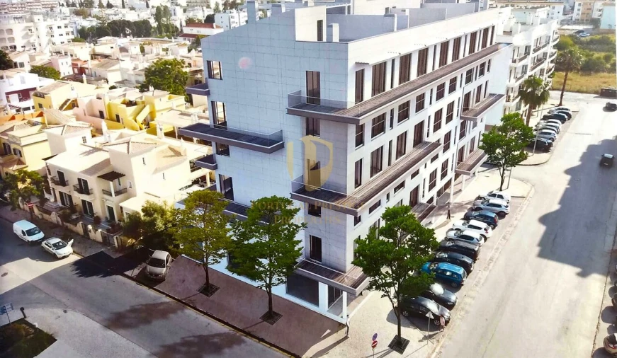 Terreno para Venda em Quelfes Foto 32