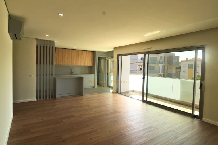 Apartamento T3 para Venda em Vila Real de Santo Antonio Foto 4