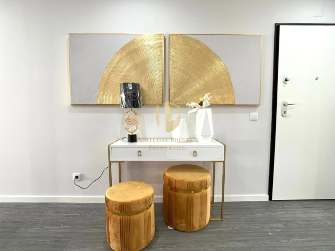 Apartamento T3 para Venda em Quelfes Foto 12