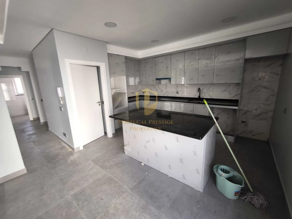 Moradia T5 para Venda em Castro Marim Foto 3