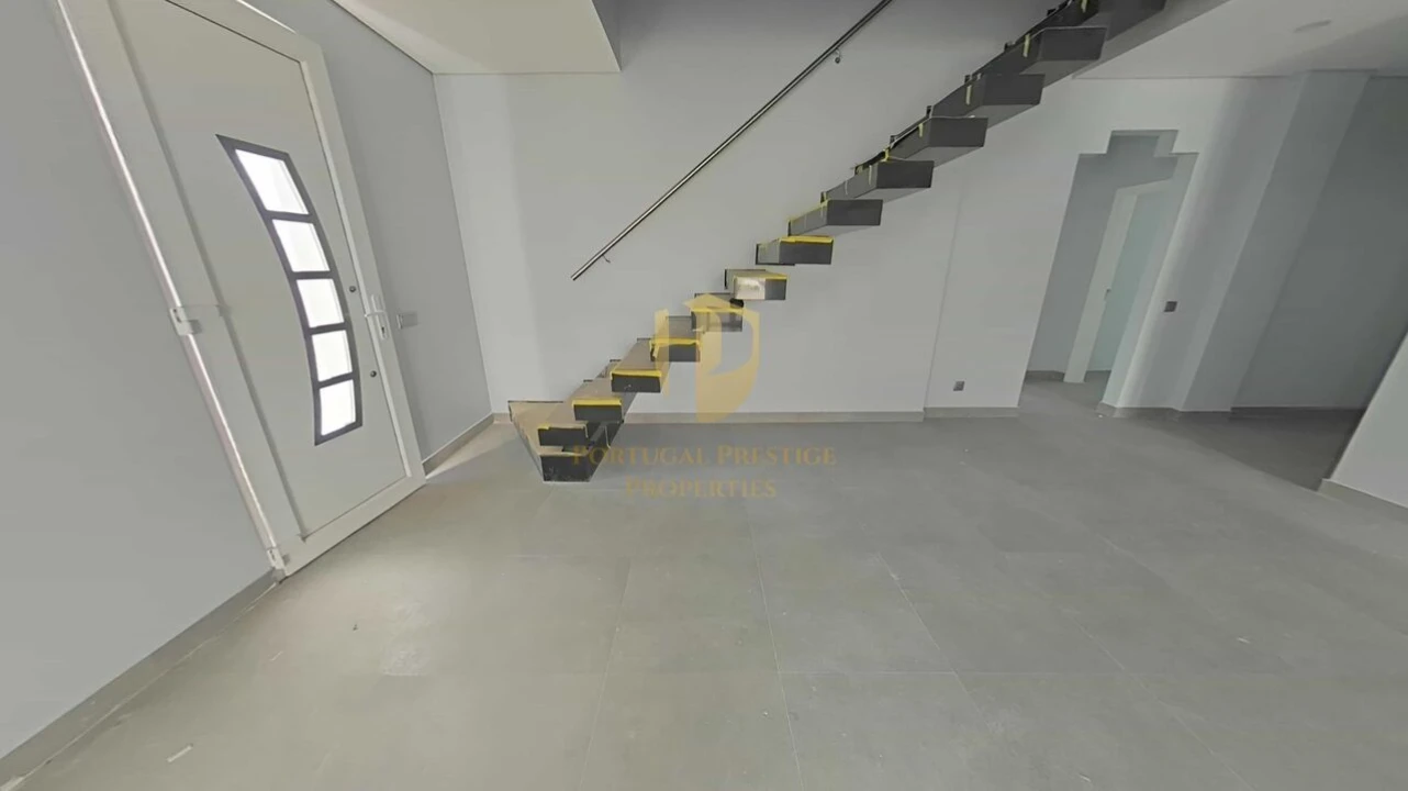 Moradia T5 para Venda em Castro Marim Foto 47