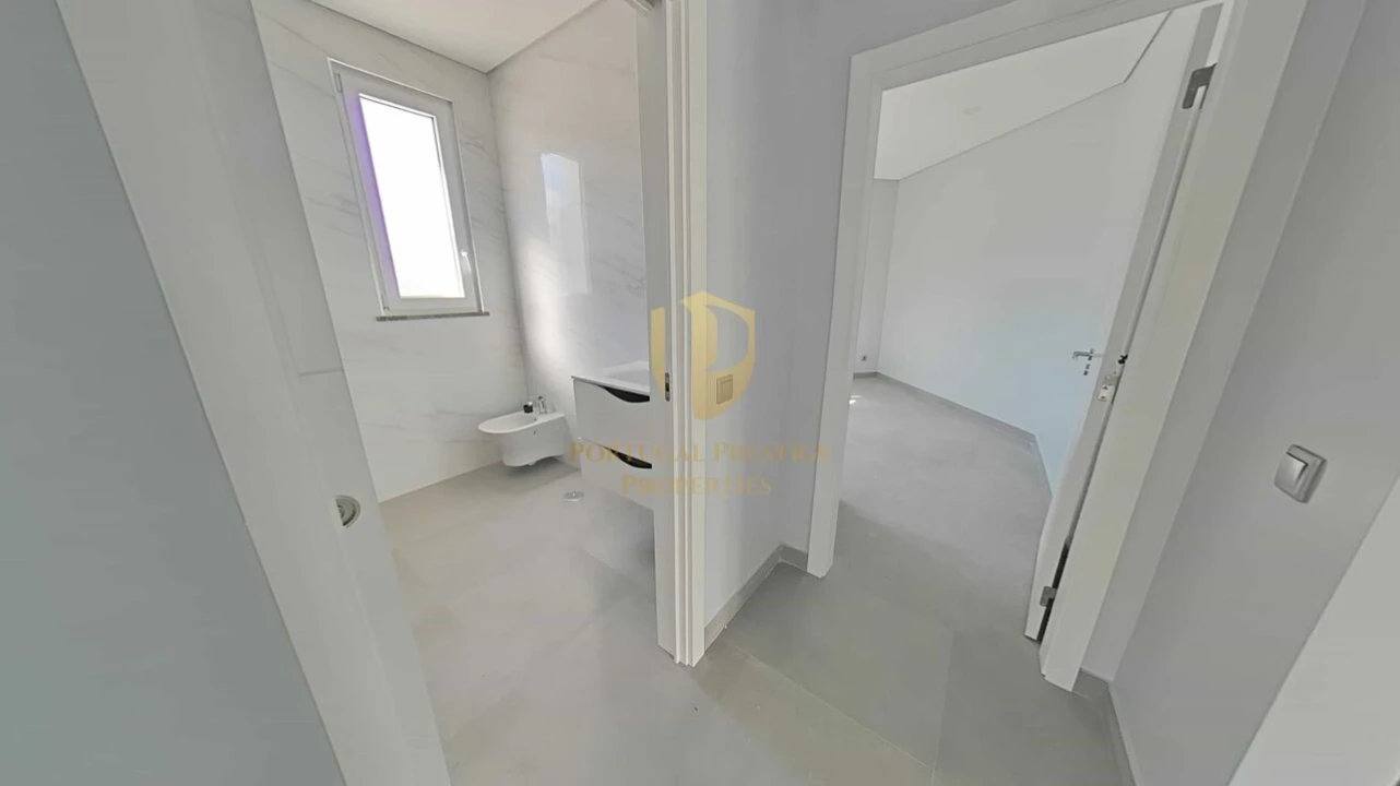 Moradia T5 para Venda em Castro Marim Foto 52