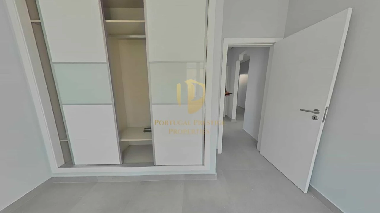 Moradia T5 para Venda em Castro Marim Foto 57