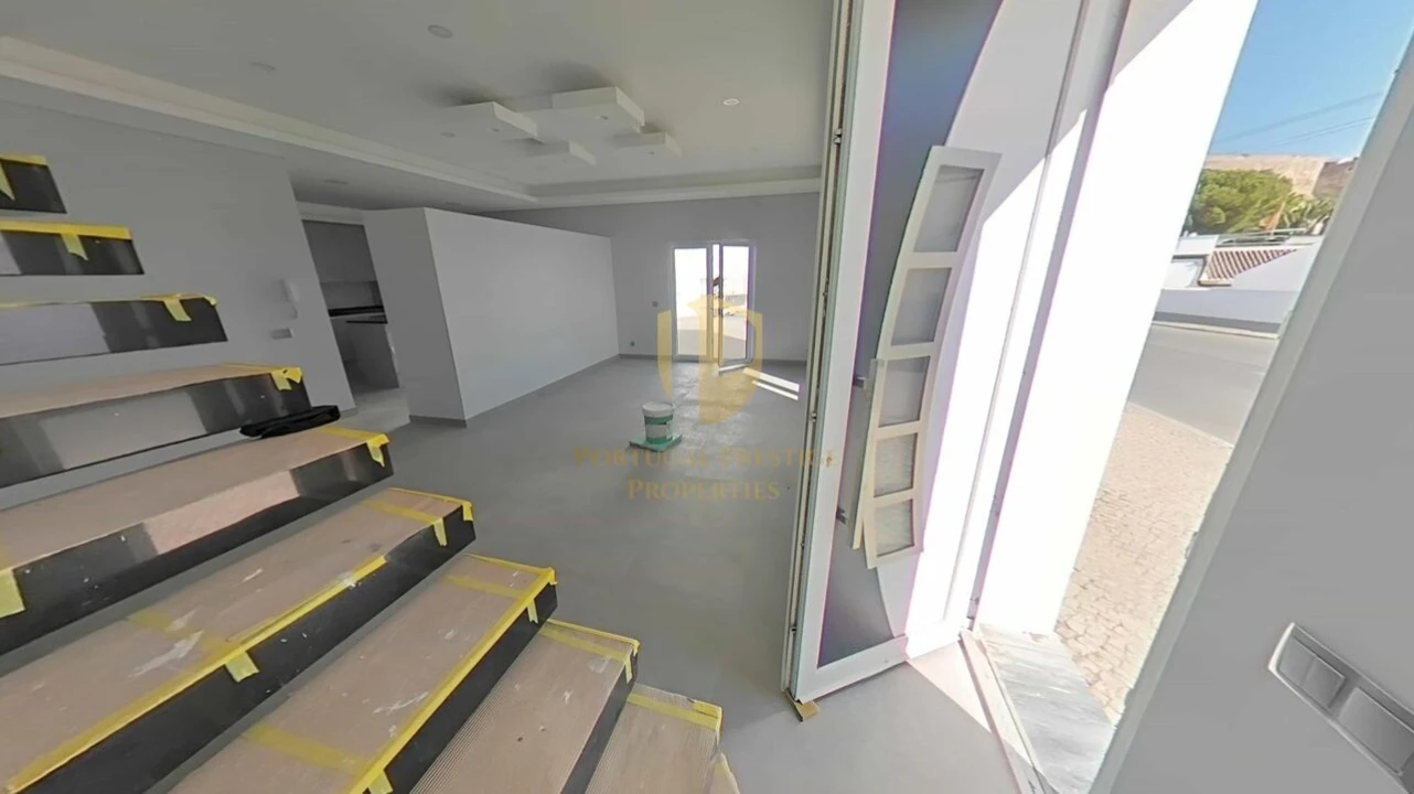 Moradia T5 para Venda em Castro Marim Foto 64