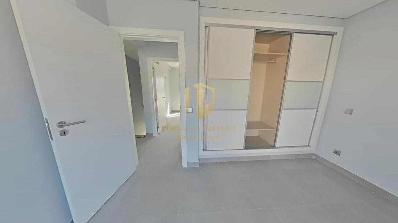 Moradia T5 para Venda em Castro Marim Foto 69