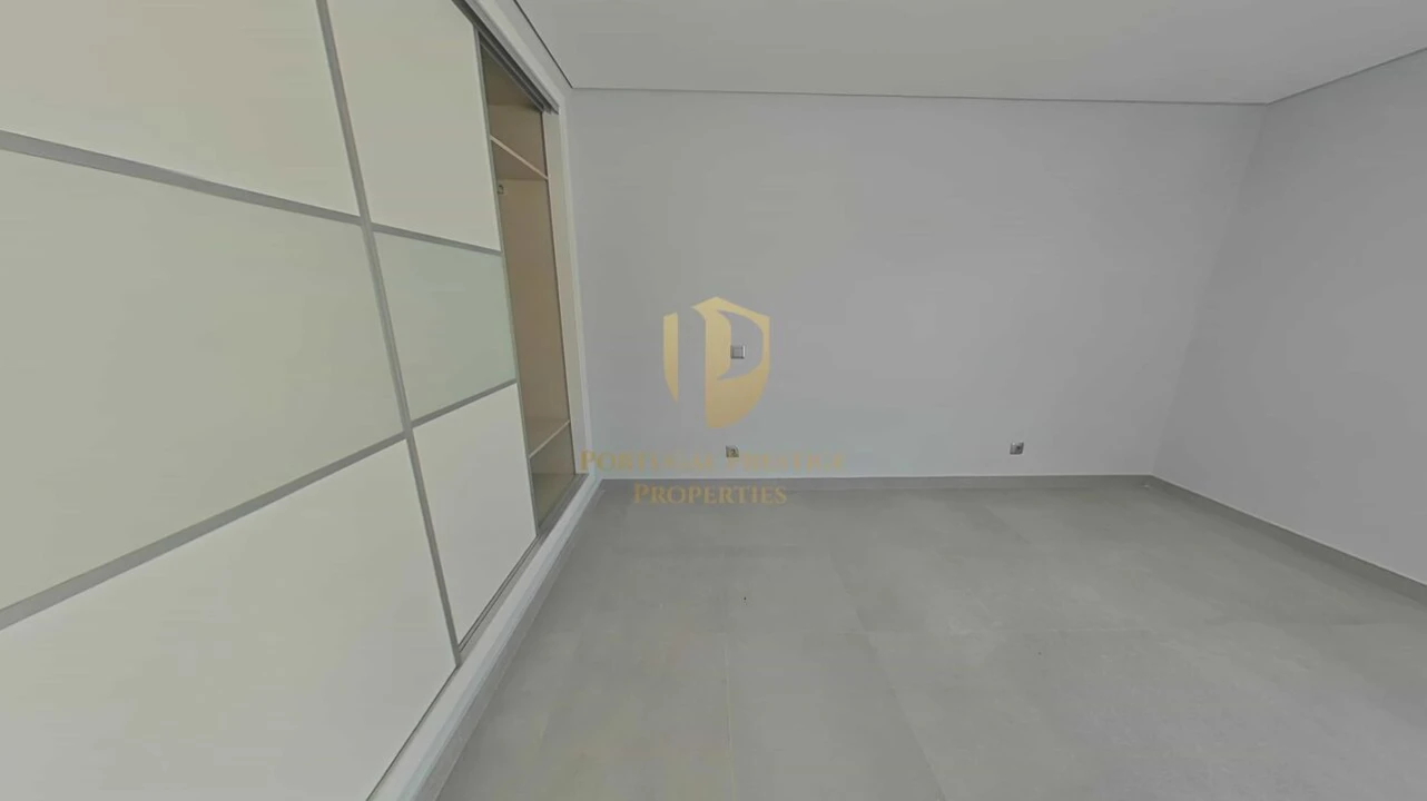 Moradia T5 para Venda em Castro Marim Foto 73