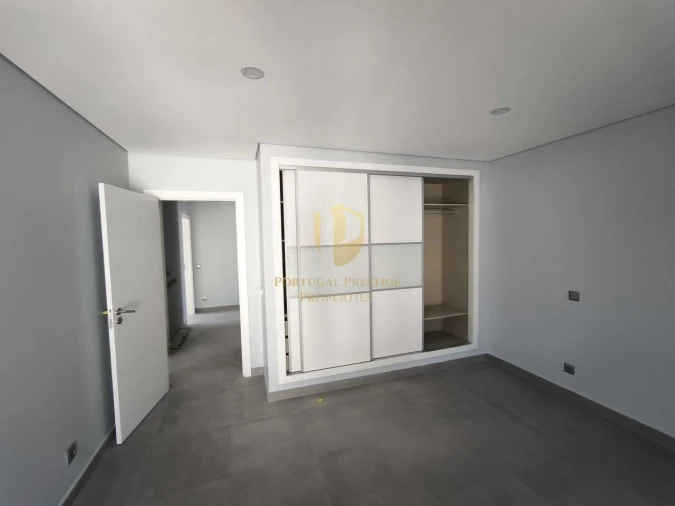 Moradia T5 para Venda em Castro Marim Foto 31