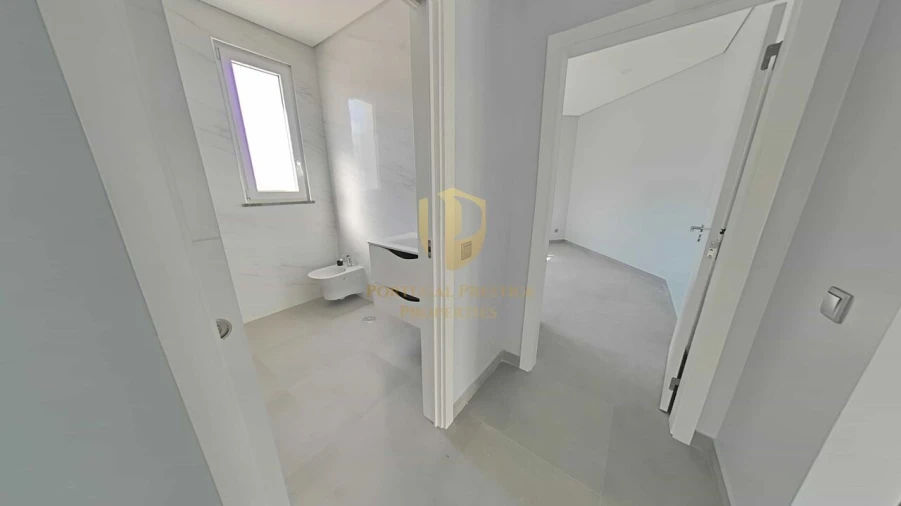 Moradia T5 para Venda em Castro Marim Foto 52