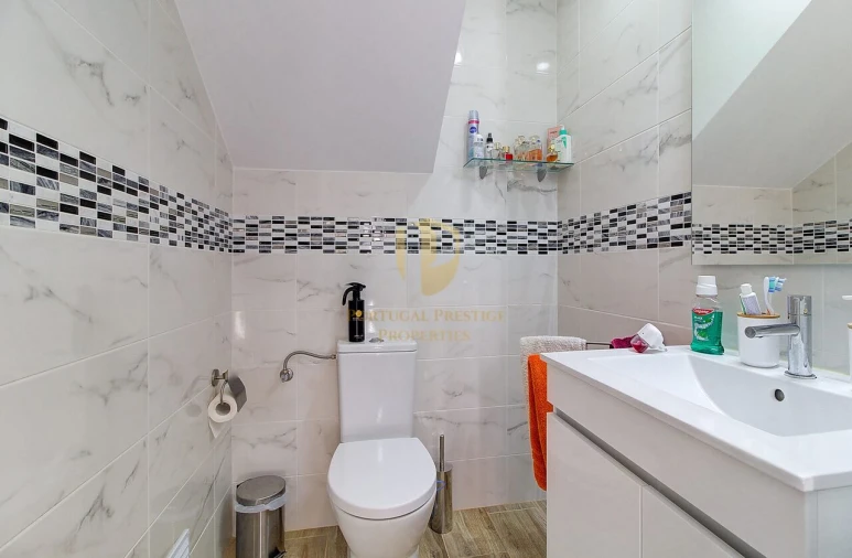 Moradia T2 para Venda em Vila Real de Santo Antonio Foto 16