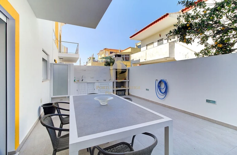 Moradia T2 para Venda em Vila Real de Santo Antonio Foto 17