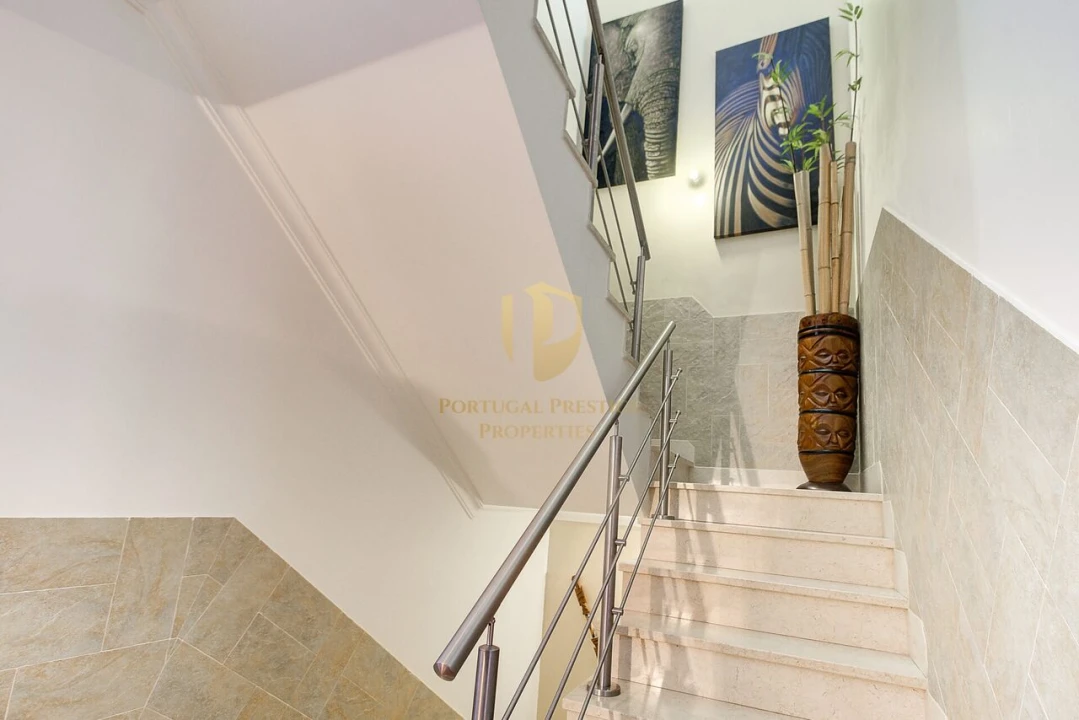 Moradia T4 para Venda em Vila Real de Santo Antonio Foto 3