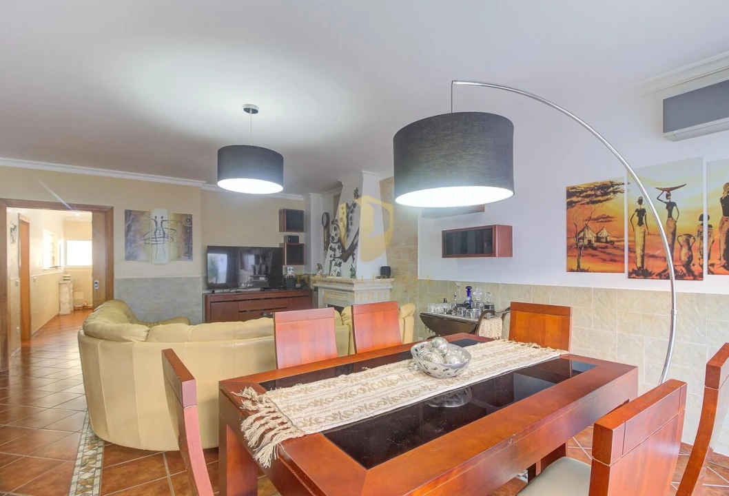 Moradia T4 para Venda em Vila Real de Santo Antonio Foto 16