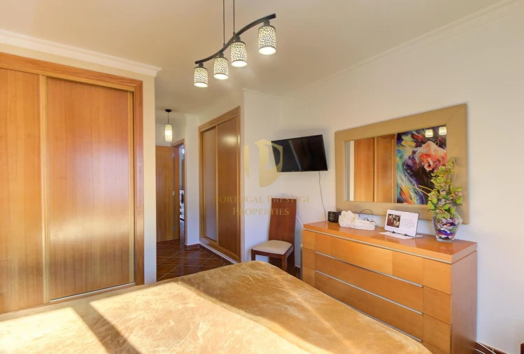 Moradia T4 para Venda em Vila Real de Santo Antonio Foto 36