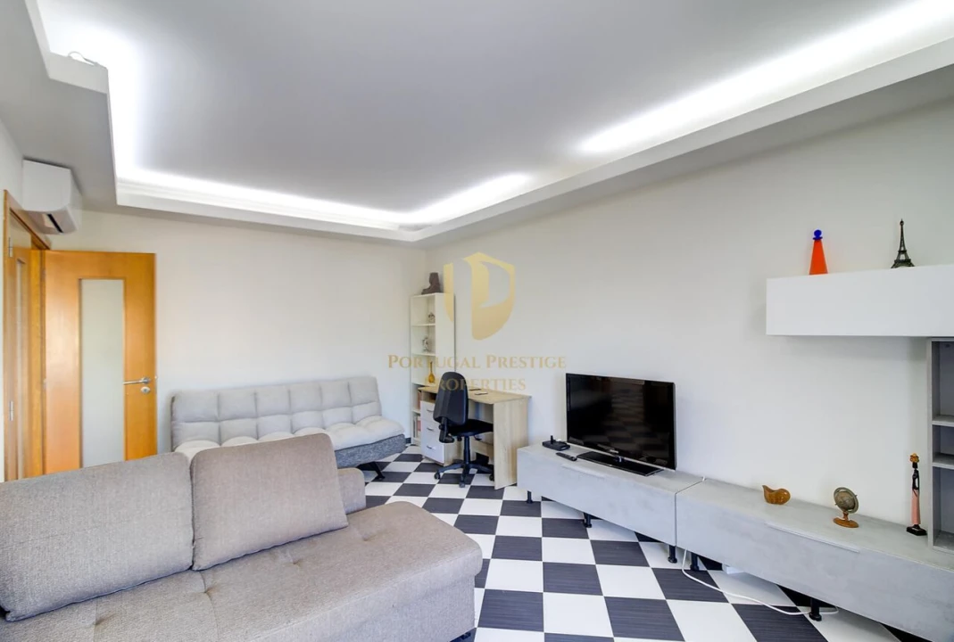 Moradia T4 para Venda em Altura Foto 38