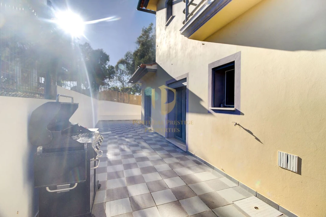 Moradia T4 para Venda em Altura Foto 44