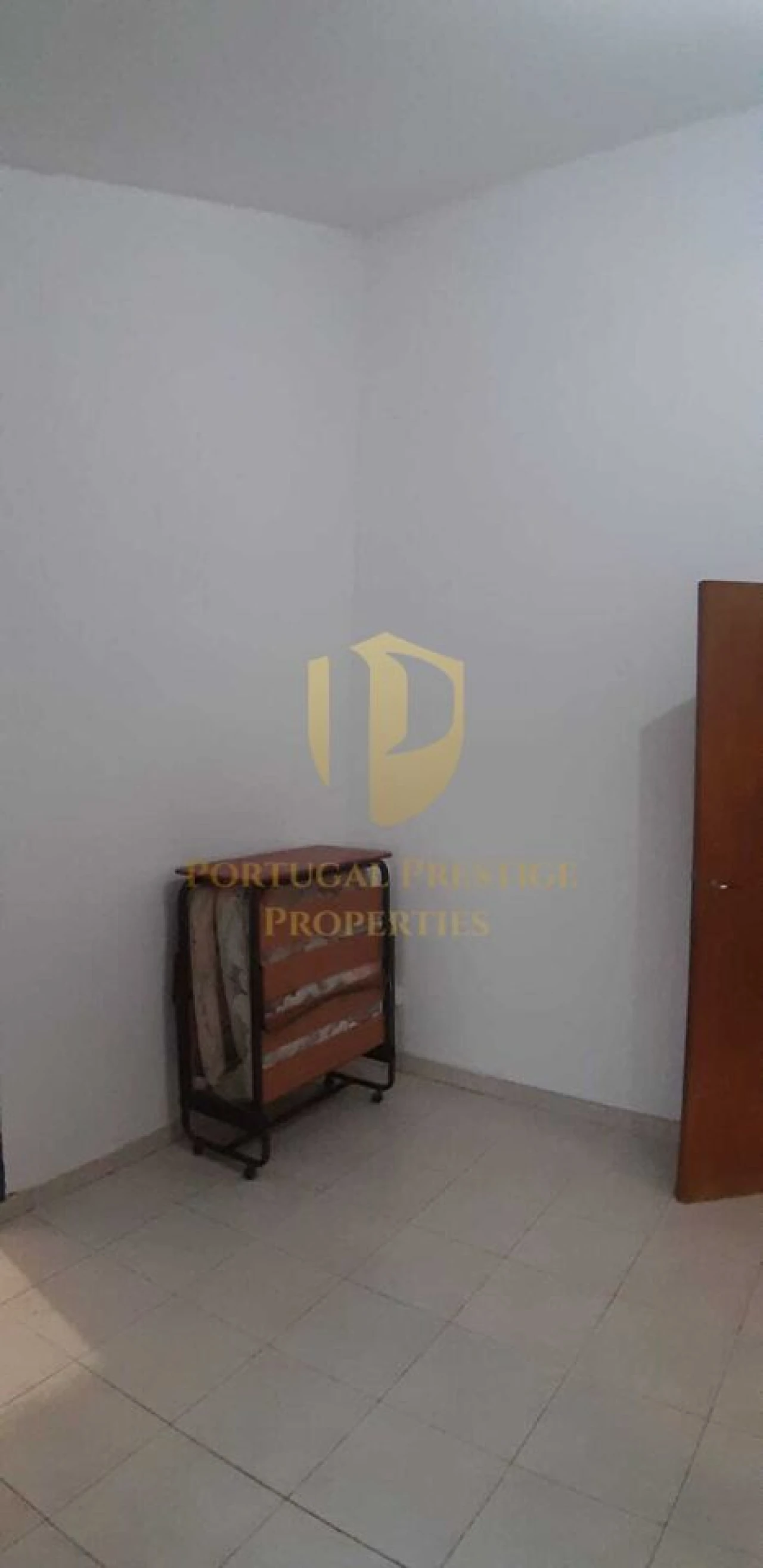 Quinta T2 para Venda em Santa Catarina da Fonte do Bispo Foto 37