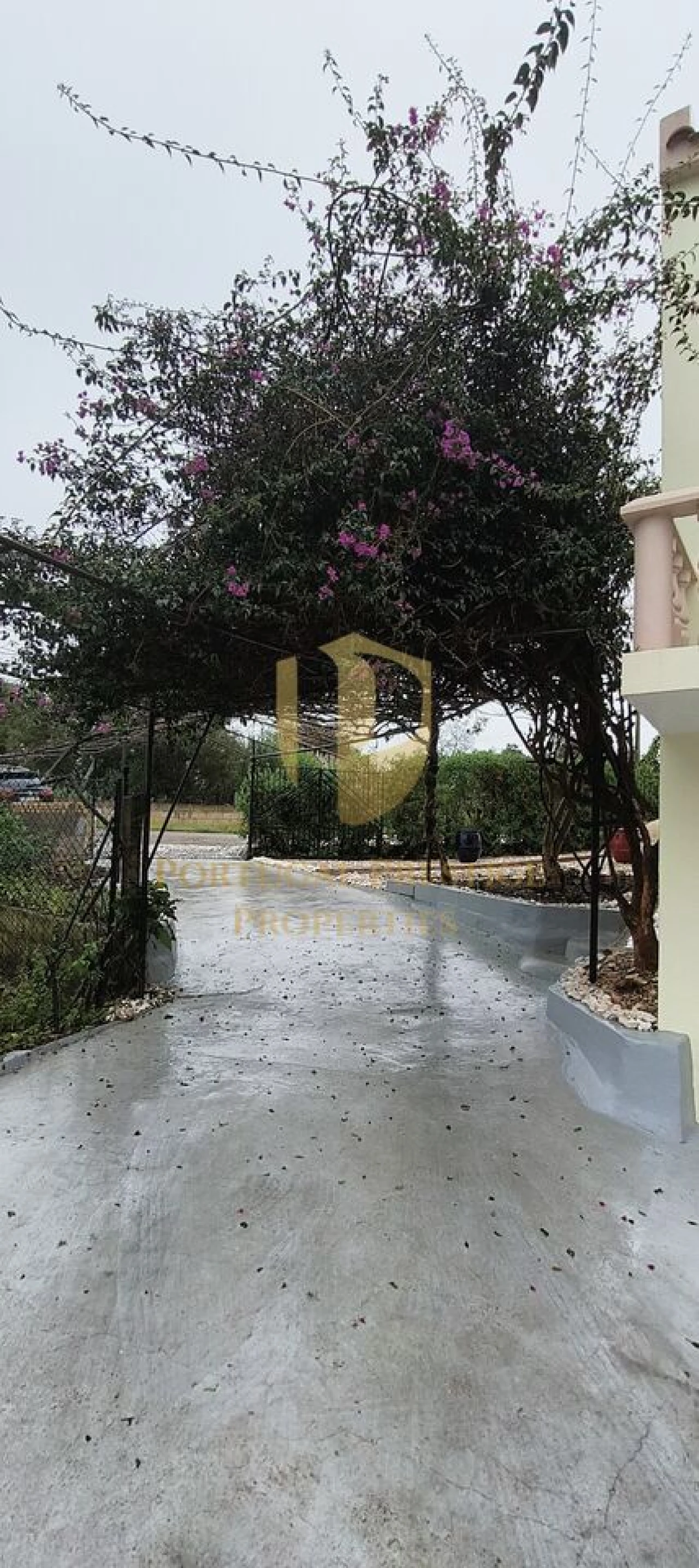 Moradia T4 para Venda em Quarteira Foto 44