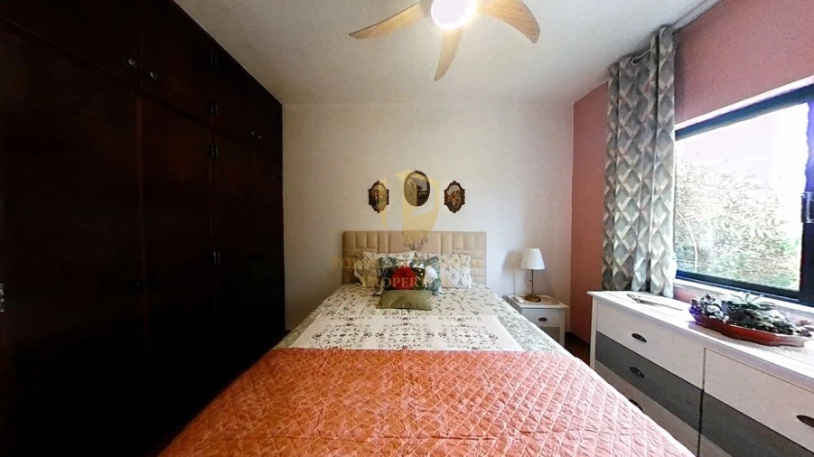 Moradia T4 para Venda em Quarteira Foto 13