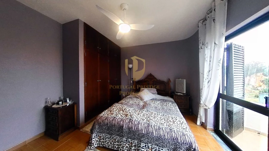 Moradia T4 para Venda em Quarteira Foto 27