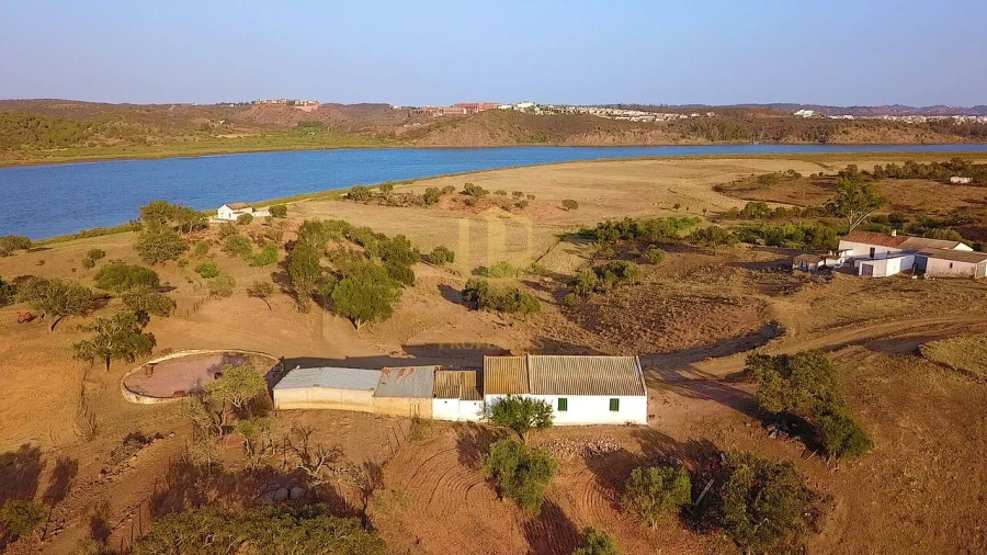 Terreno para Venda em Azinhal Foto 4