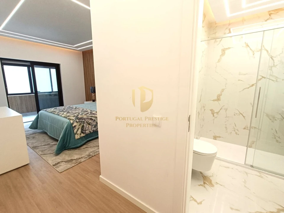 Apartamento T3 para Venda em Quarteira Foto 14