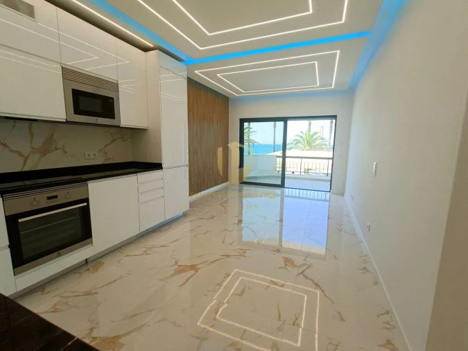 Apartamento T3 para Venda em Quarteira Foto 8