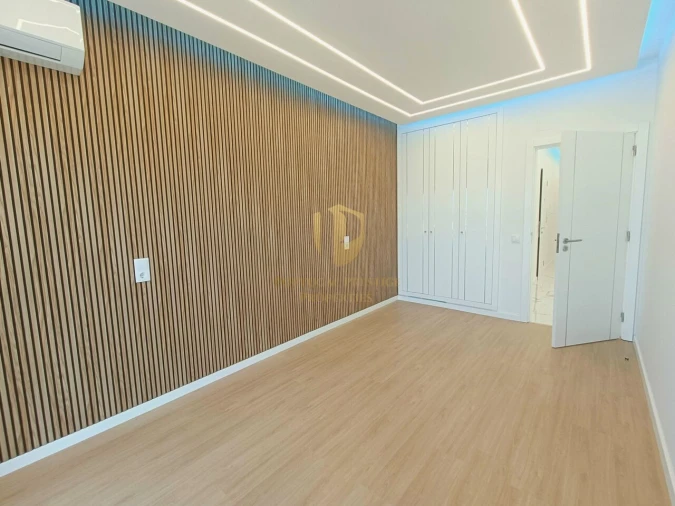 Apartamento T3 para Venda em Quarteira Foto 18