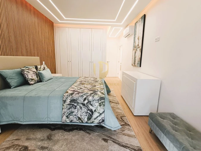 Apartamento T3 para Venda em Quarteira Foto 13
