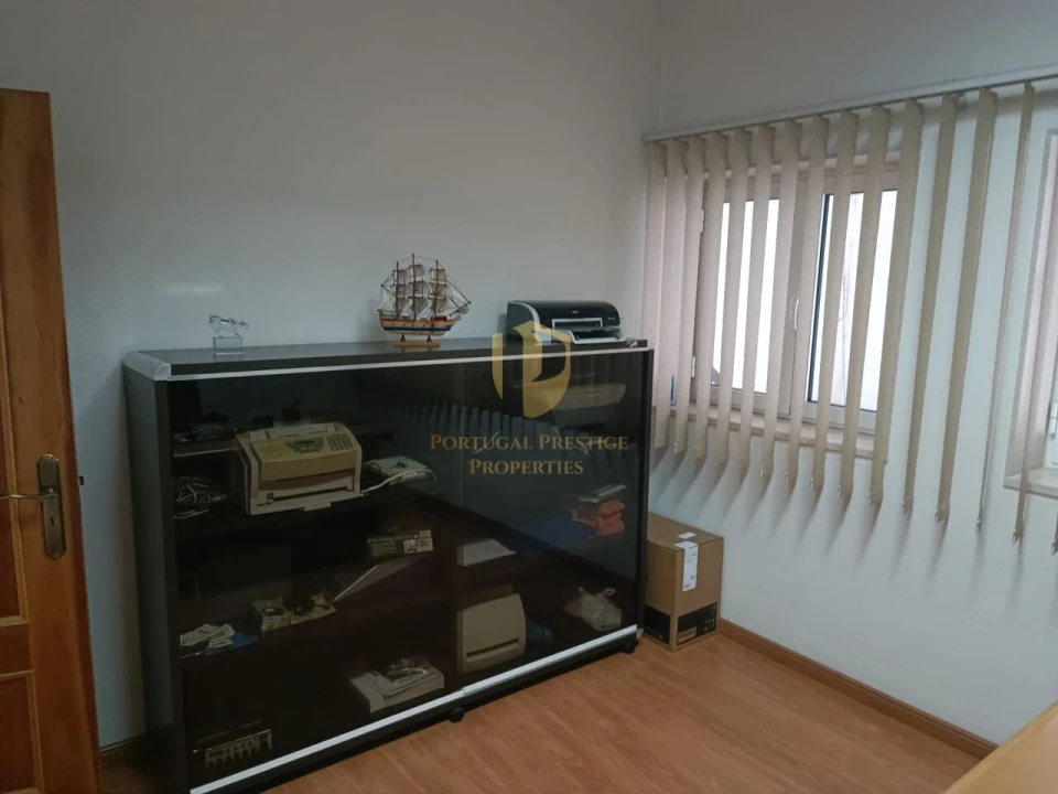 Armazém para Venda em Vila Real de Santo Antonio Foto 14