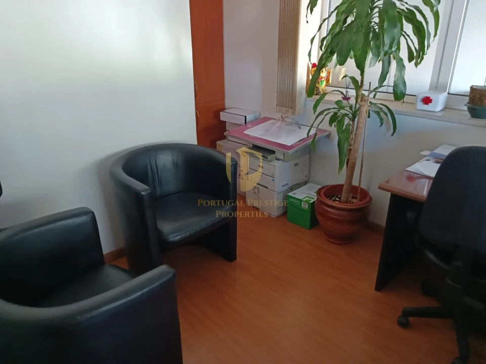 Armazém para Venda em Vila Real de Santo Antonio Foto 21