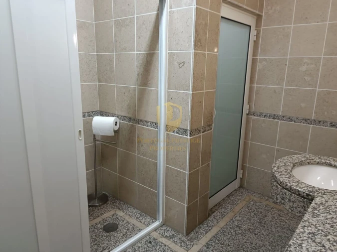 Armazém para Venda em Vila Real de Santo Antonio Foto 18