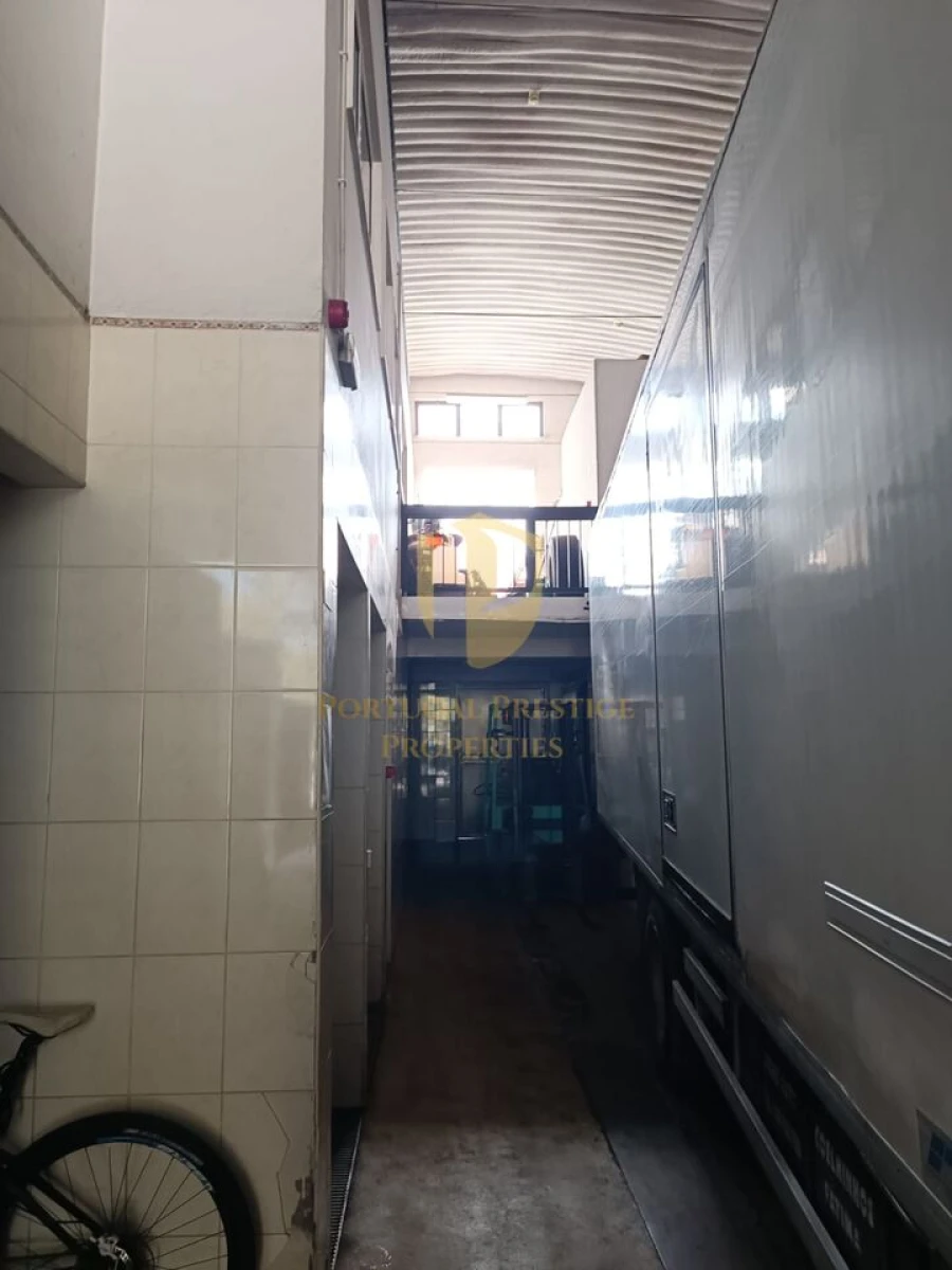 Armazém para Venda em Vila Real de Santo Antonio Foto 46