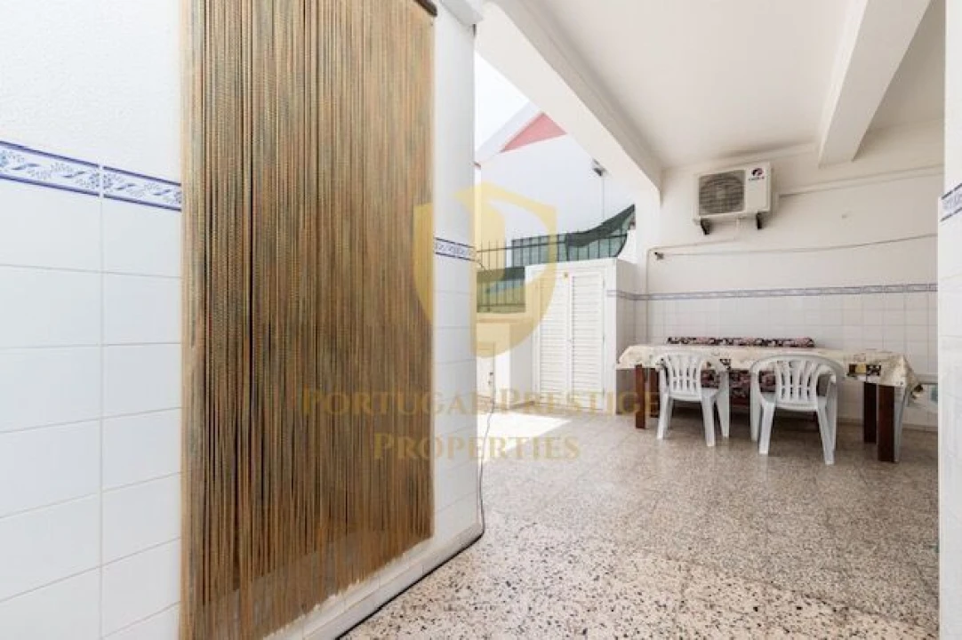 Prédio para Venda em Vila Nova de Cacela Foto 68