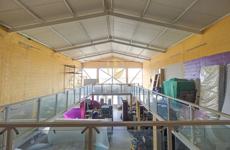 Loja para Venda em Monte Gordo Foto 4