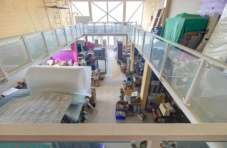 Loja para Venda em Monte Gordo