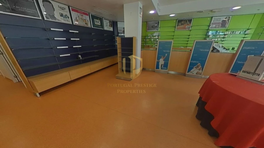 Loja para Venda em Olhão Foto 20
