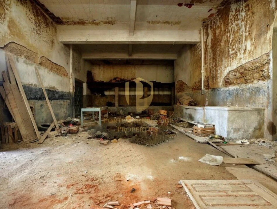 Terreno para Venda em Olhão Foto 4