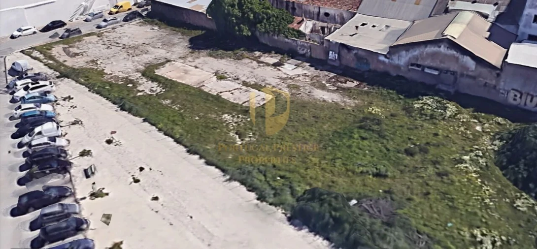 Terreno para Venda em Olhão Foto 22