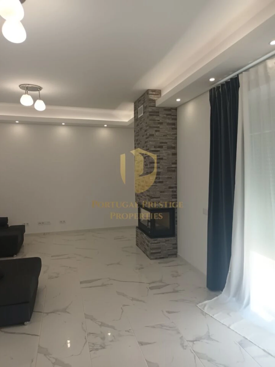 Moradia T5 para Venda em Portimão Foto 8