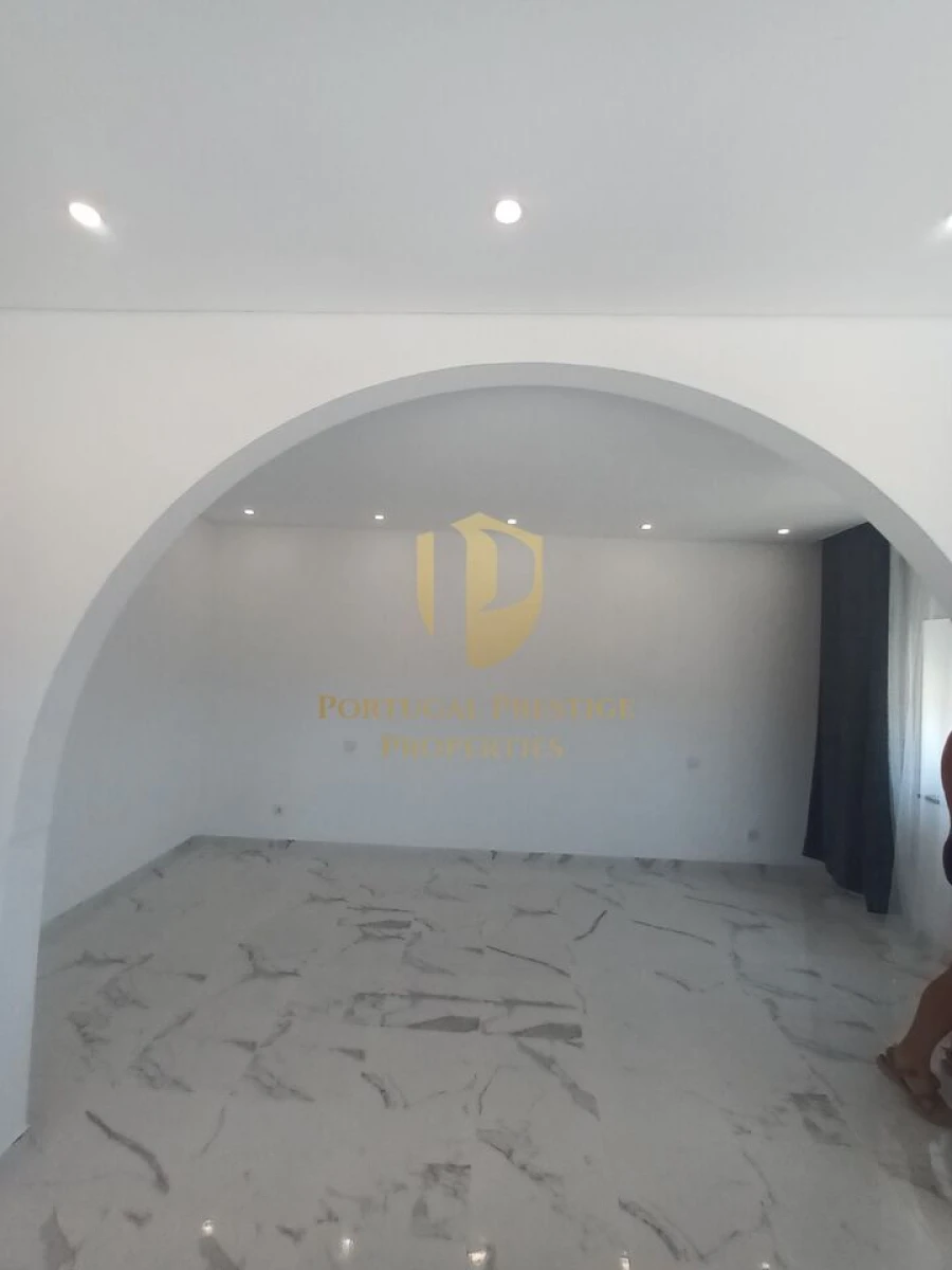 Moradia T5 para Venda em Portimão Foto 21