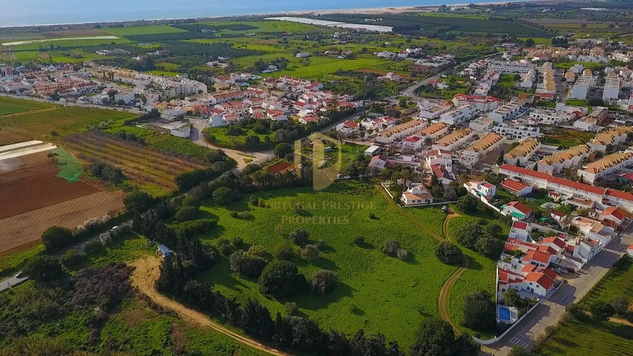 Quinta T4 para Venda em Vila Nova de Cacela Foto 3