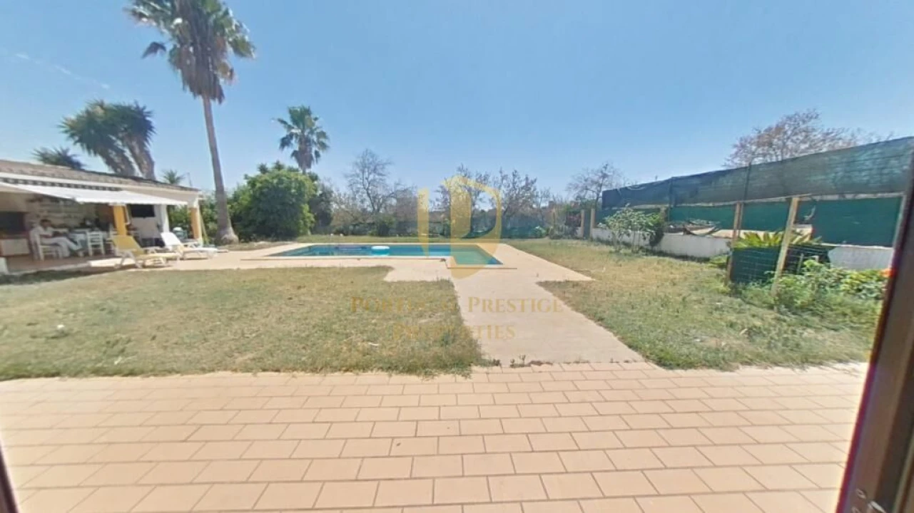 Moradia T3 para Venda em Boliqueime Foto 33