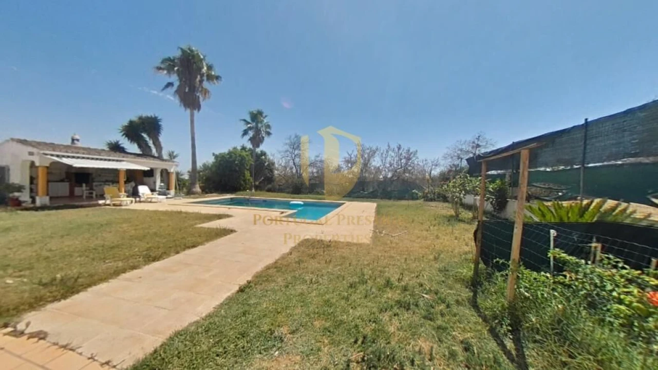 Moradia T3 para Venda em Boliqueime Foto 27