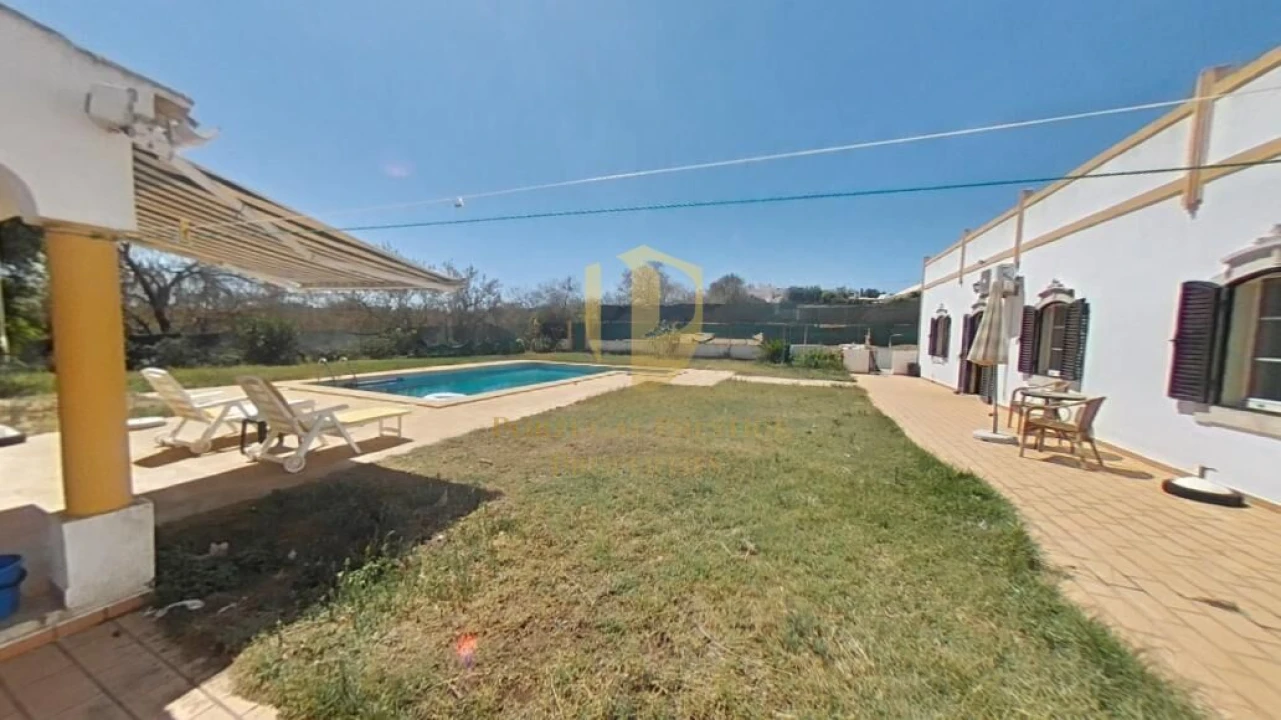 Moradia T3 para Venda em Boliqueime Foto 35