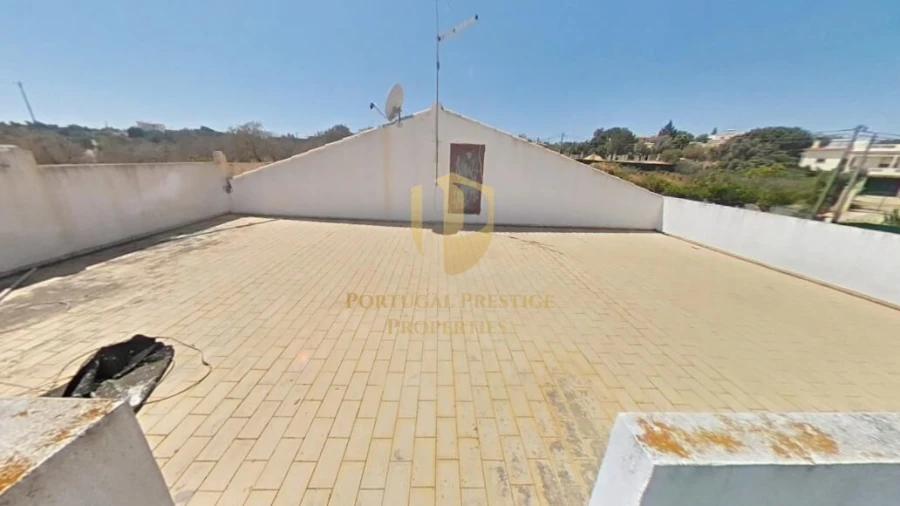 Moradia T3 para Venda em Boliqueime Foto 3