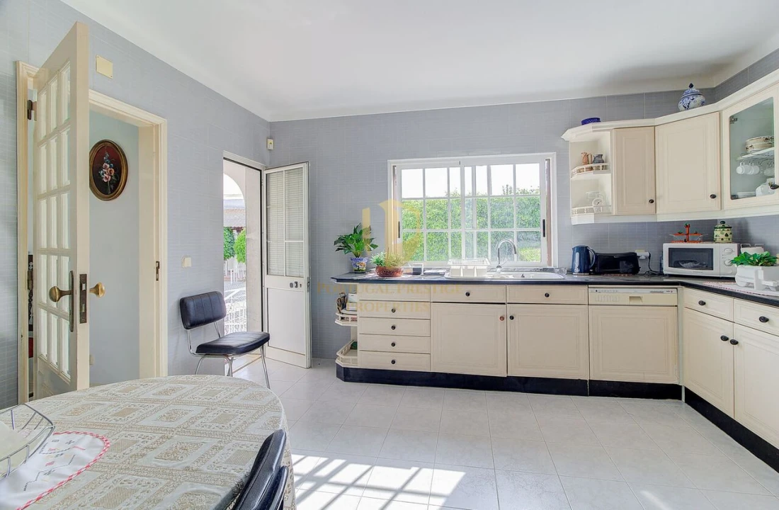 Moradia T4 para Venda em Altura Foto 7