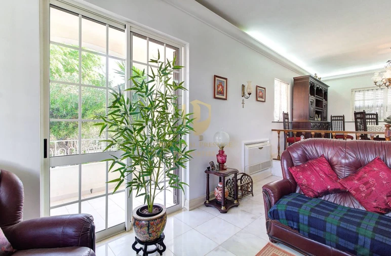 Moradia T4 para Venda em Altura Foto 19